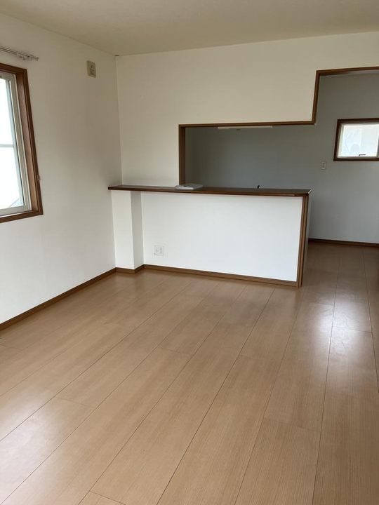 ソラーレ メゾネット2ldk (1F-2F)の居間