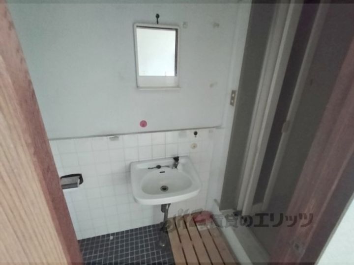 岡田ビルの内装