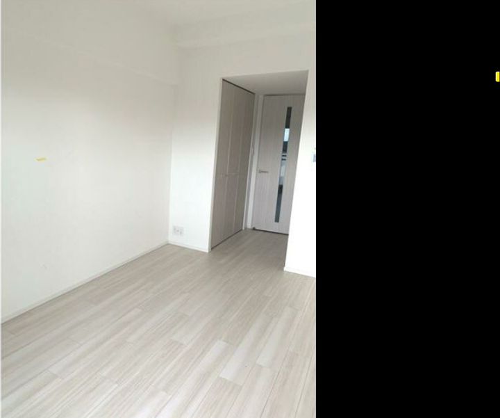 大阪府大阪市西区九条2の賃貸マンションの居間