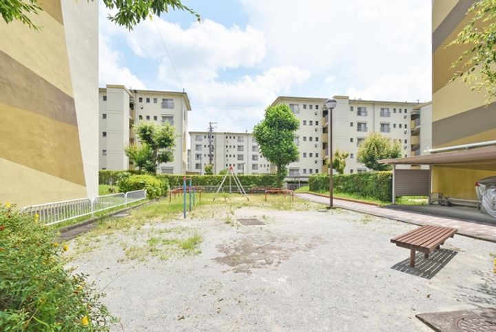 UR岩成台の地図