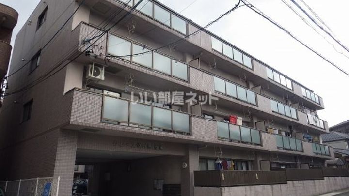 グレース牧の里南棟の外観