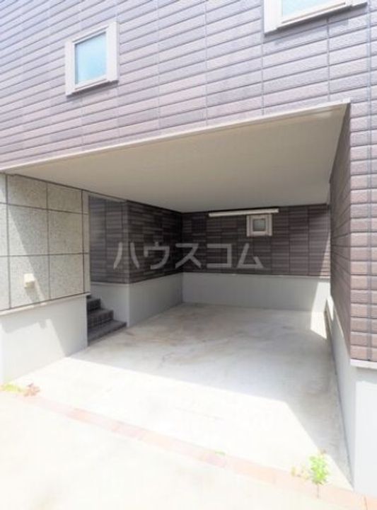 東京都新宿区左門町(一戸建)の賃貸物件の地図