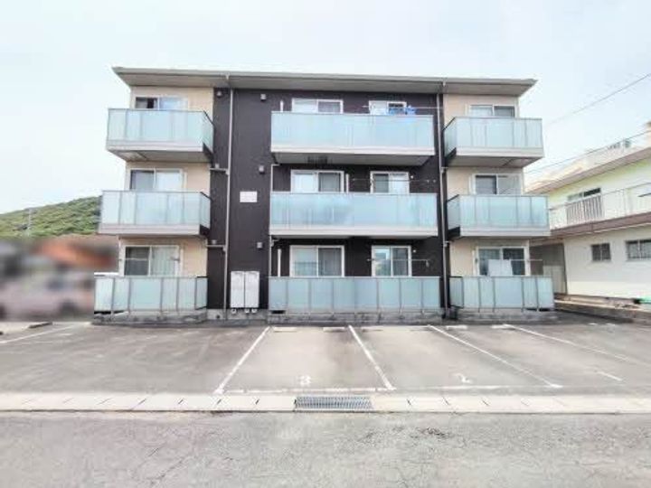 シャーメゾンYAMATOの外観