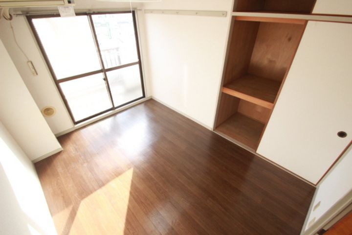 ライブコープ大州の居間