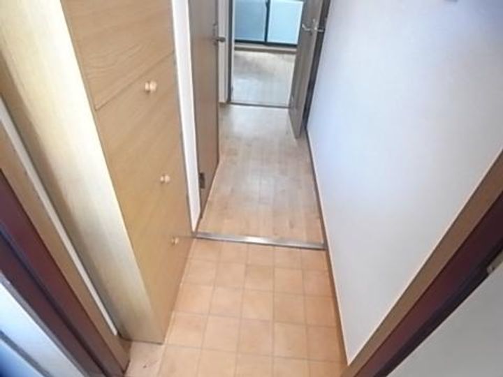 メゾンドアンジュの玄関