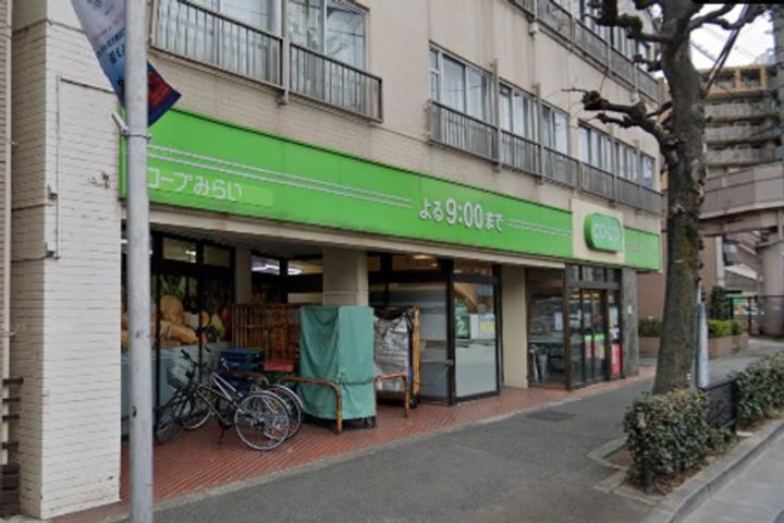 スリーハイムの周辺