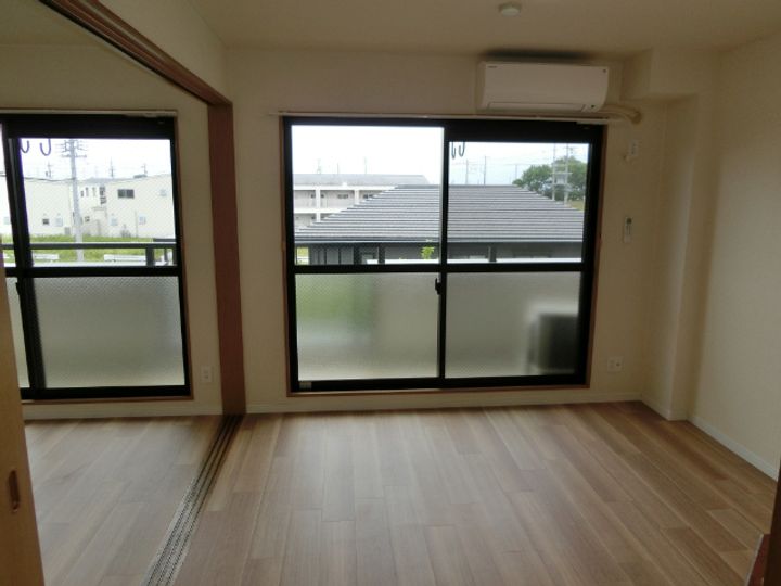 エトワール霞の居間