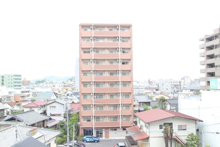 セレッソイシダの外観