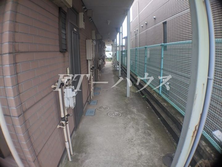グランデ藤崎の地図