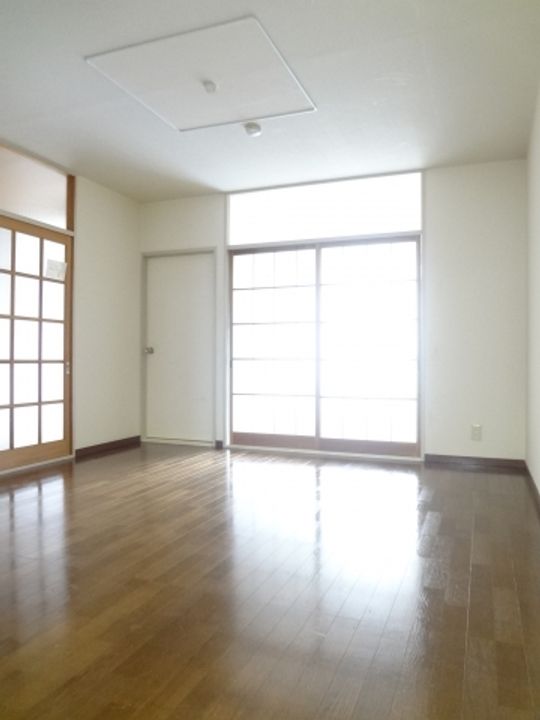 千葉県千葉市緑区おゆみ野3(マンション)の賃貸物件の居間