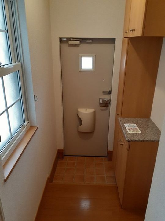 千葉県茂原市新小轡(アパート)の賃貸物件の玄関