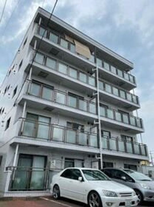 サンパレス古河A館の外観