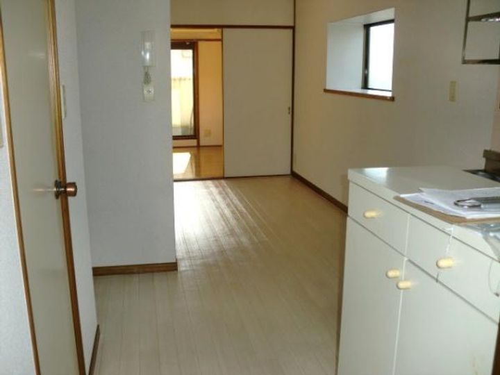千葉県千葉市若葉区西都賀3(マンション)の賃貸物件の居間
