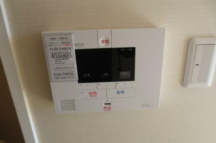 コンフェルタ日吉の内装