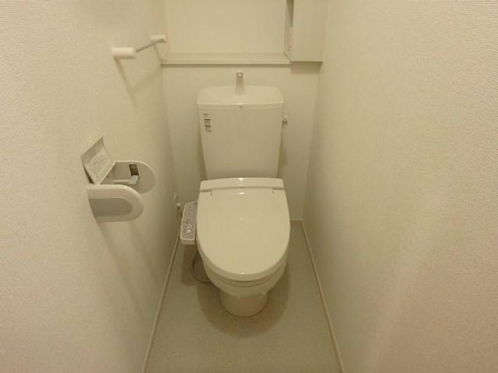 ヴィオラIIの内装