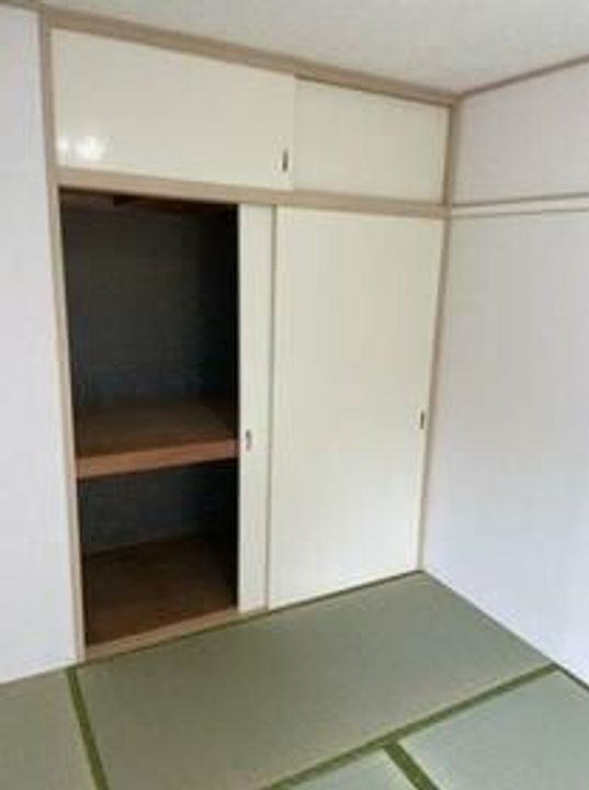 ヒロパレスの居間