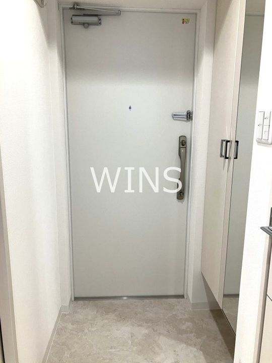 福岡県福岡市中央区天神5(マンション)の賃貸物件の玄関