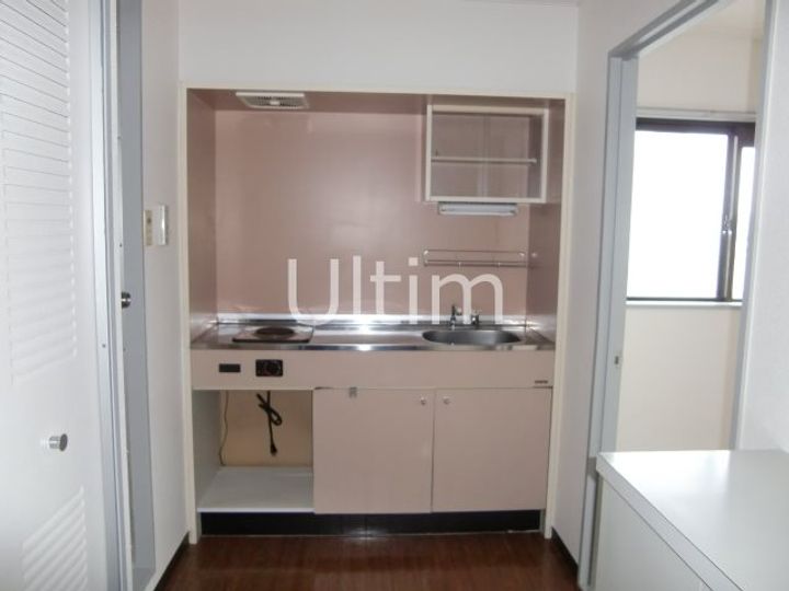 フレーヴァー深草のキッチン