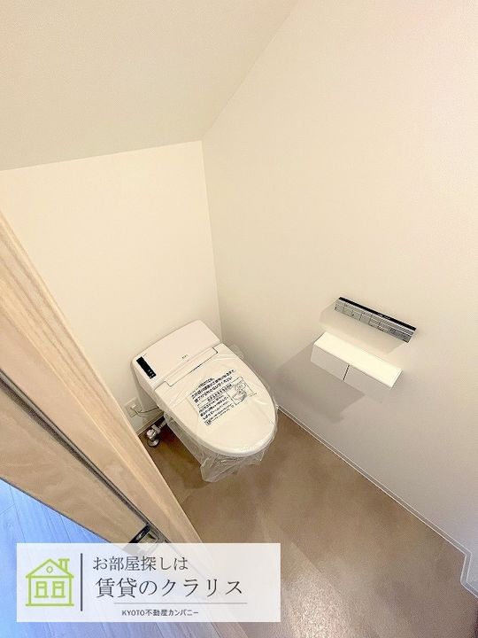 STANDZ京都駅西の内装