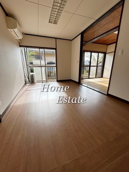 神奈川県横浜市神奈川区西寺尾4(一戸建)の賃貸物件の居間