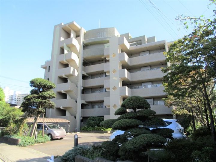 ラピス南町田の外観