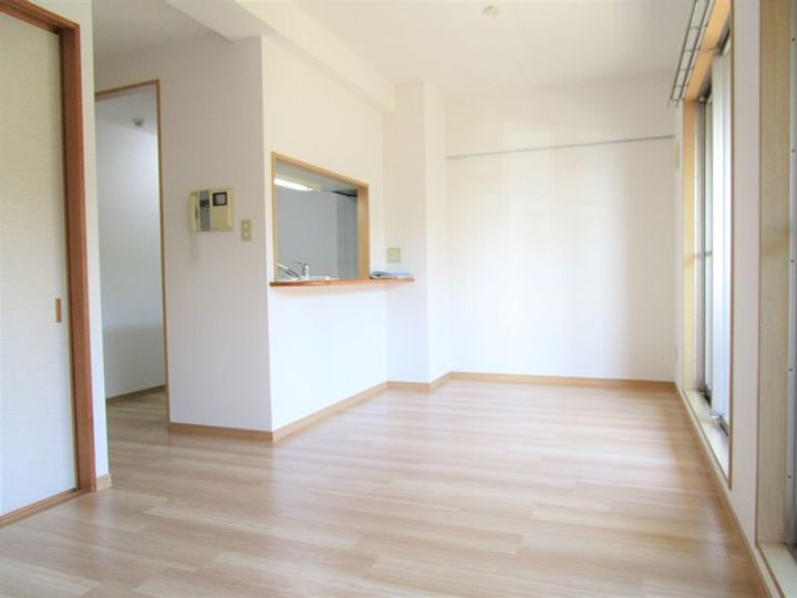 ラピス南町田の居間