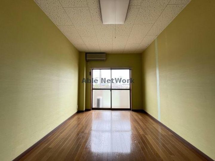 シェリーハウスの居間