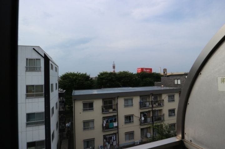 スターアークIIの内装