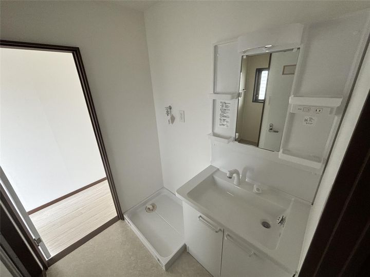 アライハイツの内装