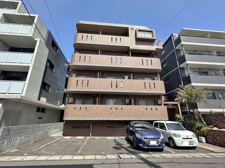 ヴィクトワール参番館の外観