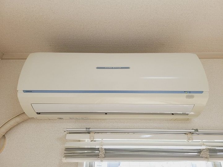 コーポスズキの内装