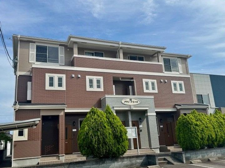 福島県いわき市平中平窪新町(アパート)の賃貸物件の外観