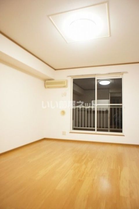 福島県いわき市平中平窪新町(アパート)の賃貸物件の居間