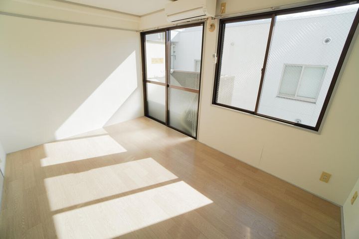 T-BLDG出汐の居間