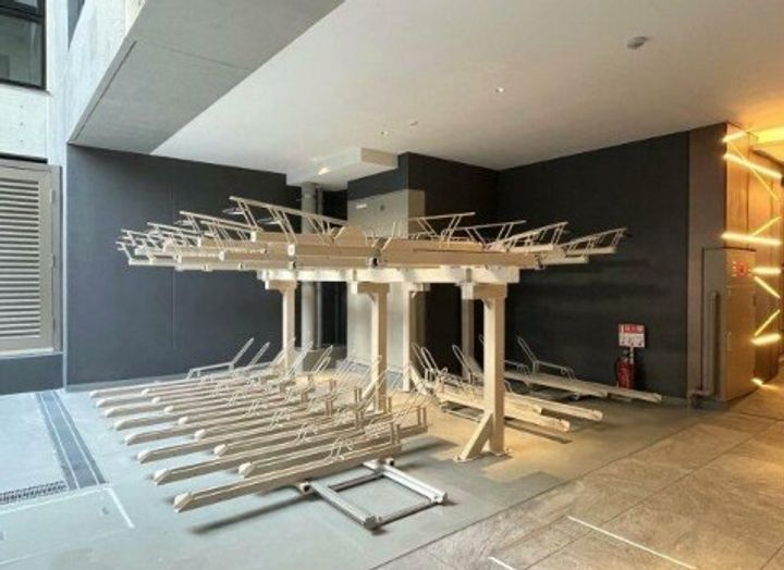 ピアース銀座レジデンスの地図