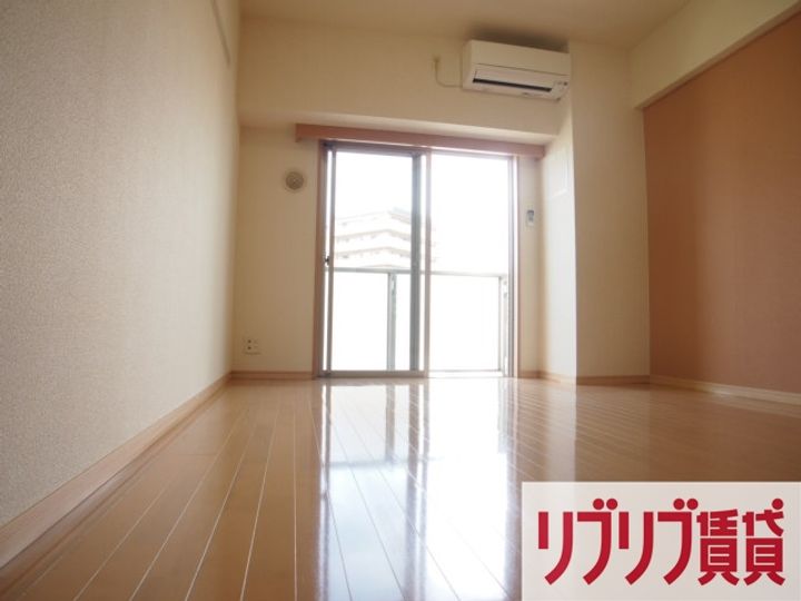 登戸N・Tステージの居間