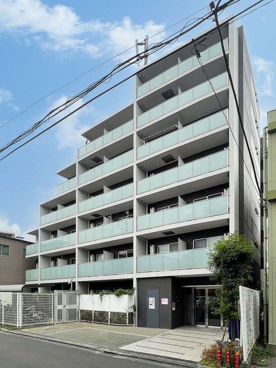 アヴァンセクール町屋の外観