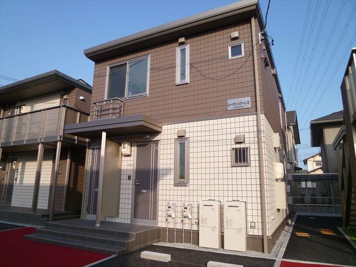 ルーチェ・ソラーレIIの外観