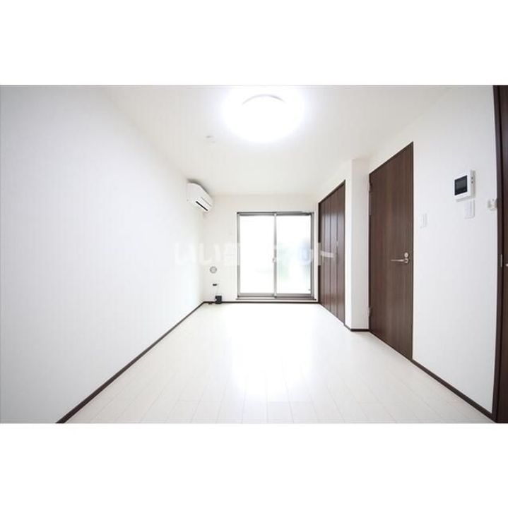 ベルウッド小田原の居間