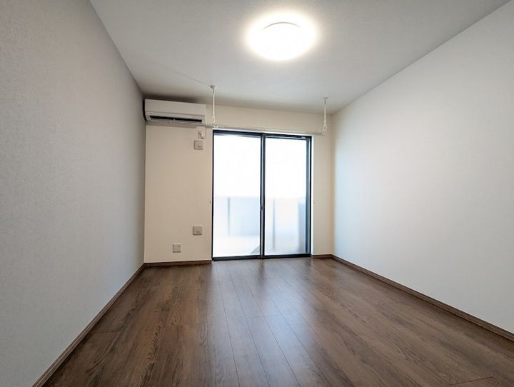 キャメル蒲生の居間