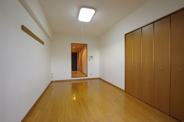 プレッソ津田駅前の居間