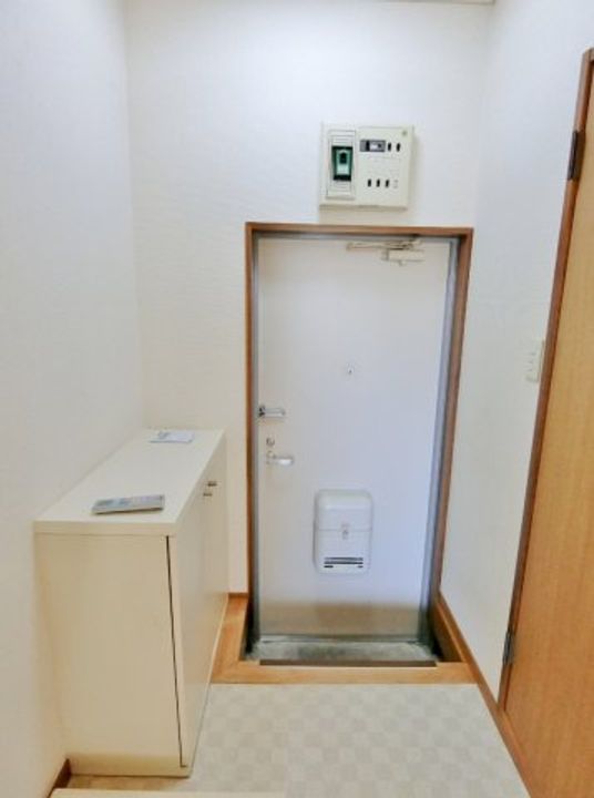 千葉県茂原市東部台3(一戸建)の賃貸物件の玄関