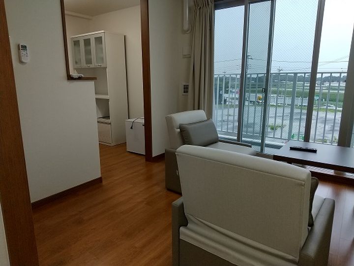 Amenity Court AMB(アメニティコート・アンビー)の居間