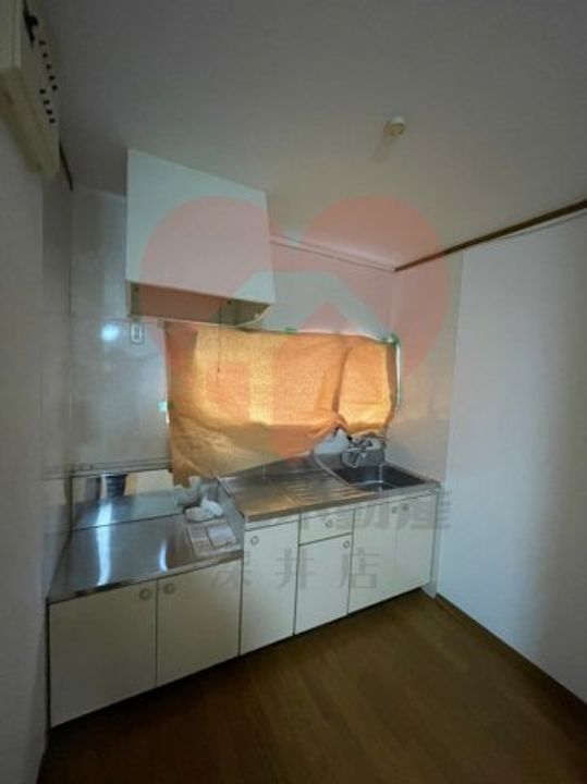 大阪府東大阪市御厨栄町2(一戸建)の賃貸物件のキッチン