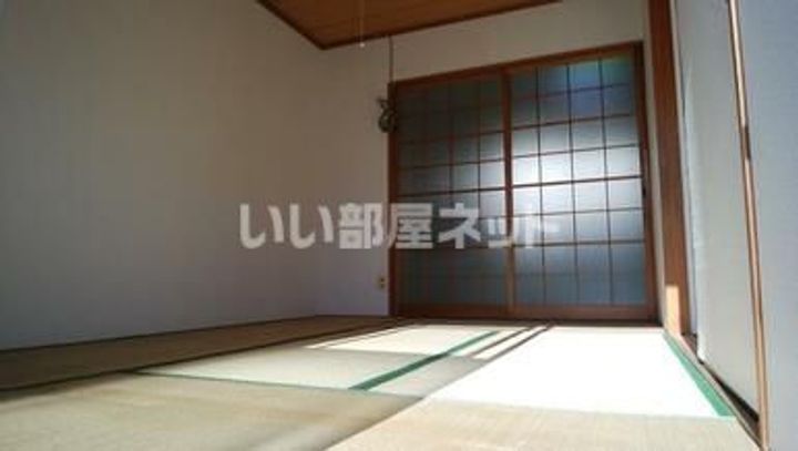 コーポ鈴木の居間