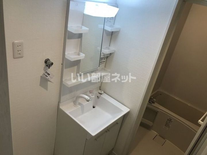 MODERN PALAZZO Isahaya Hattenの内装