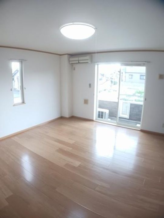 チアフルホームAの居間