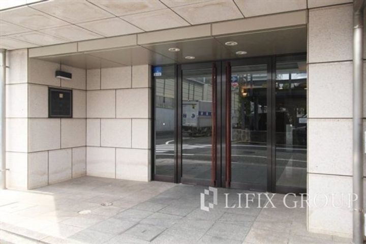 ルーブル学芸大学七番館の地図