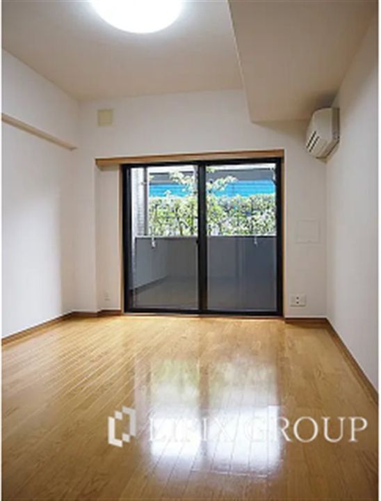 ルーブル学芸大学七番館の内装