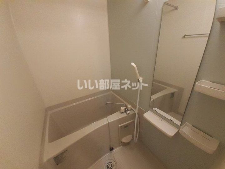 ドゥーエ コーキの風呂